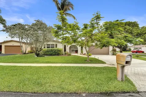 10544 NW 4th Street Plantation FL 33324