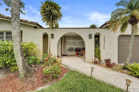 10544 NW 4th Street Plantation FL 33324