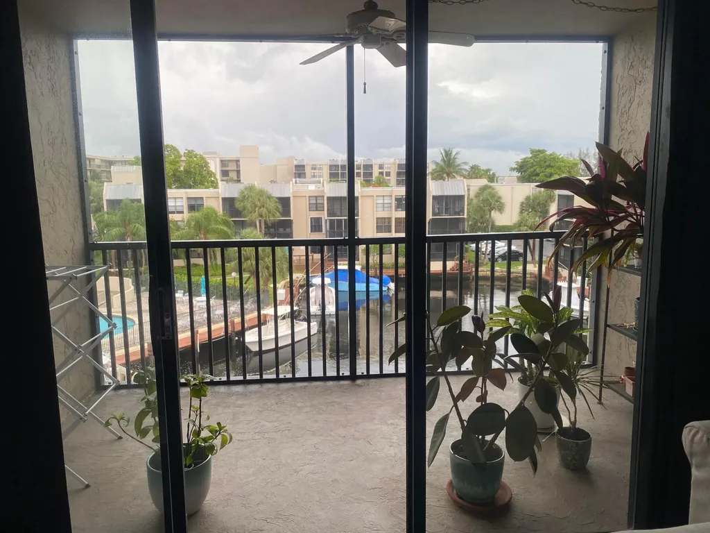 9 Royal Palm Way Boca Raton FL 33432