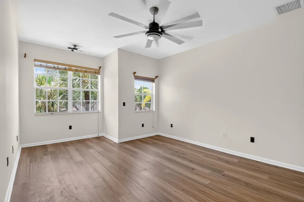 6421 Bella Circle Boynton Beach FL 33437