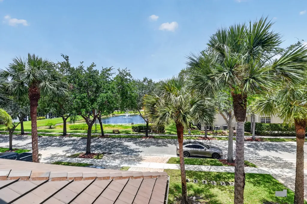6421 Bella Circle Boynton Beach FL 33437