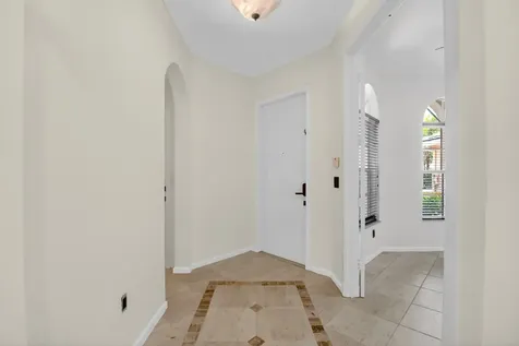 6421 Bella Circle Boynton Beach FL 33437