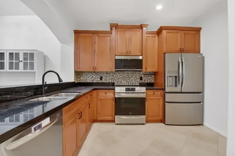 6421 Bella Circle Boynton Beach FL 33437