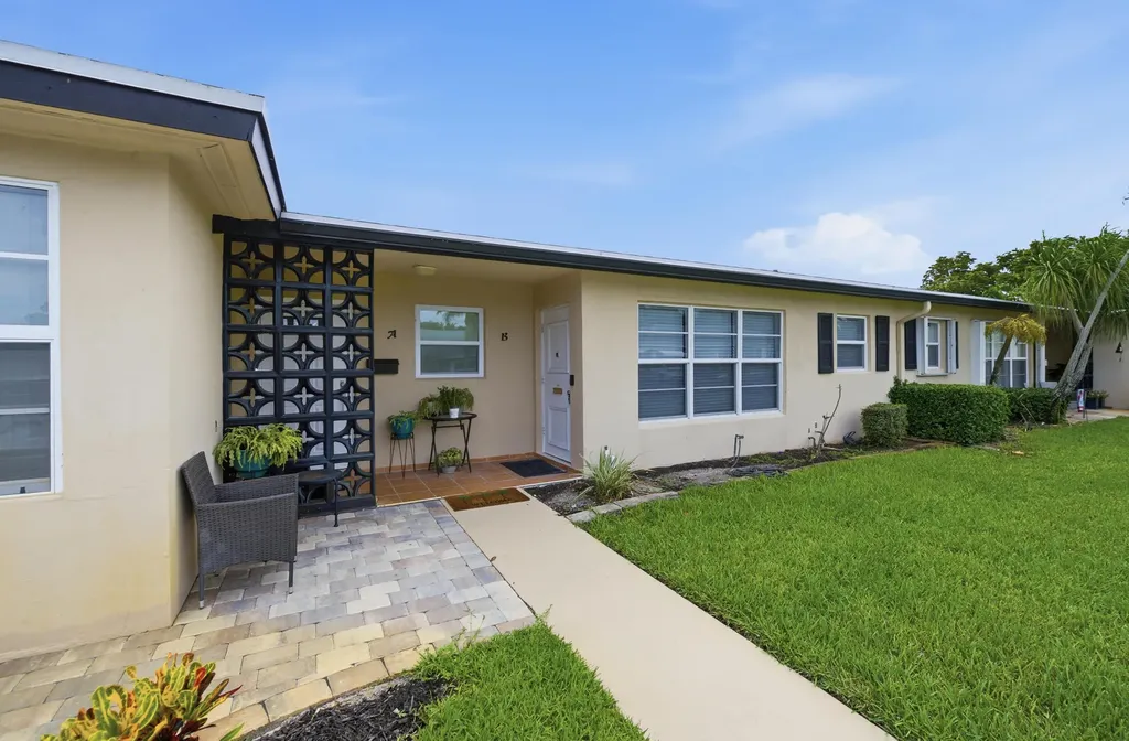 955 Circle Drive Delray Beach FL 33445