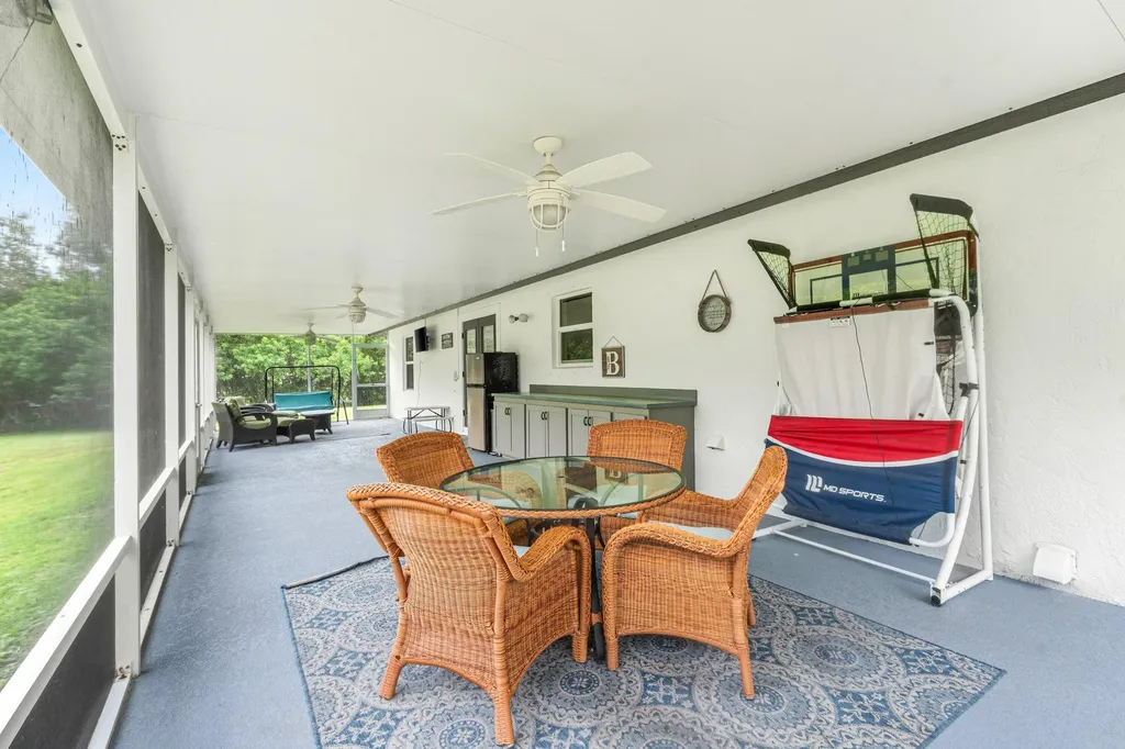 13785 62nd Court N West Palm Beach FL 33412