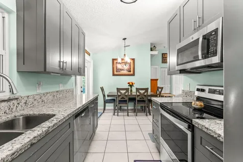 13785 62nd Court N West Palm Beach FL 33412