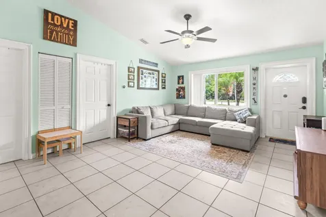 13785 62nd Court N West Palm Beach FL 33412