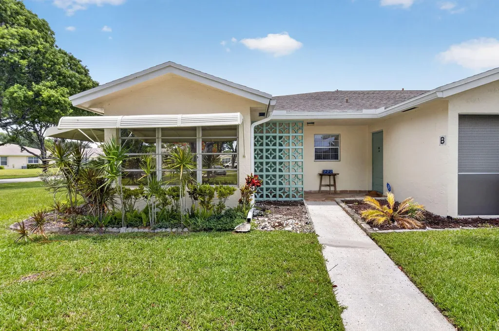 5114 Lakefront Boulevard Delray Beach FL 33484