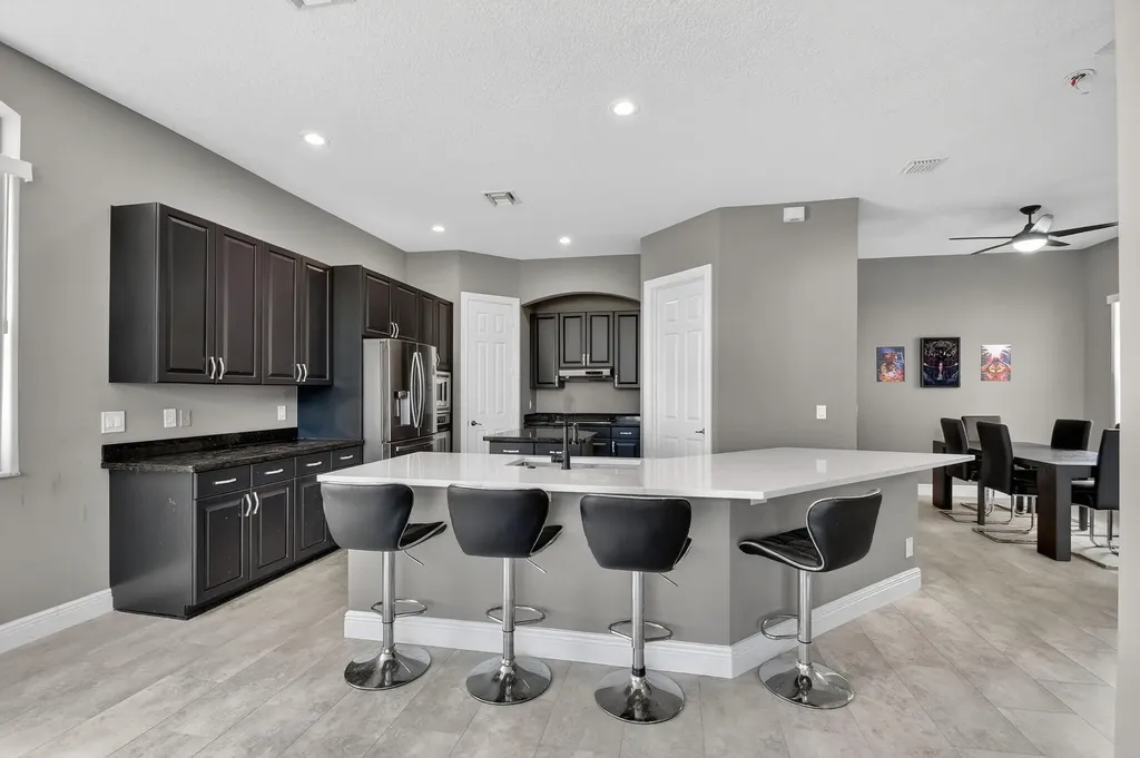 6899 Houlton Circle Lake Worth FL 33467