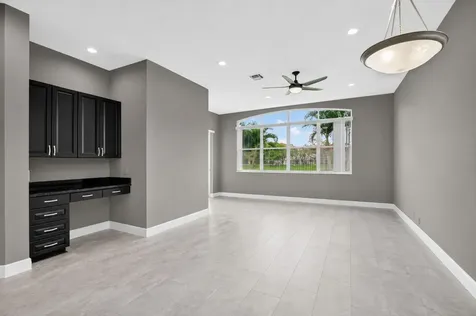 6899 Houlton Circle Lake Worth FL 33467