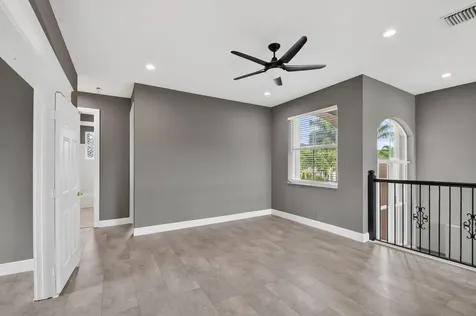 6899 Houlton Circle Lake Worth FL 33467