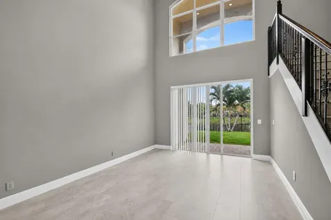 6899 Houlton Circle Lake Worth FL 33467