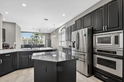 6899 Houlton Circle Lake Worth FL 33467