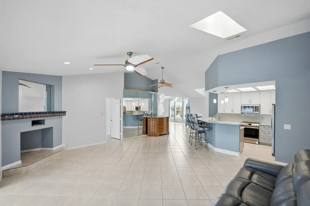3398 SE East Snow Road Port St Lucie FL 34984