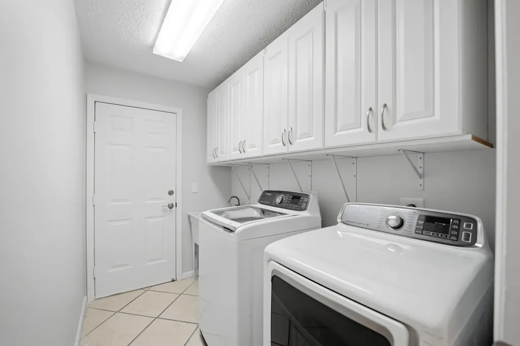 3398 SE East Snow Road Port St Lucie FL 34984