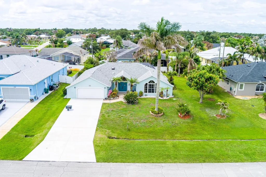 3398 SE East Snow Road Port St Lucie FL 34984