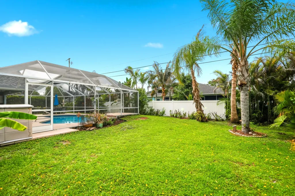 3398 SE East Snow Road Port St Lucie FL 34984