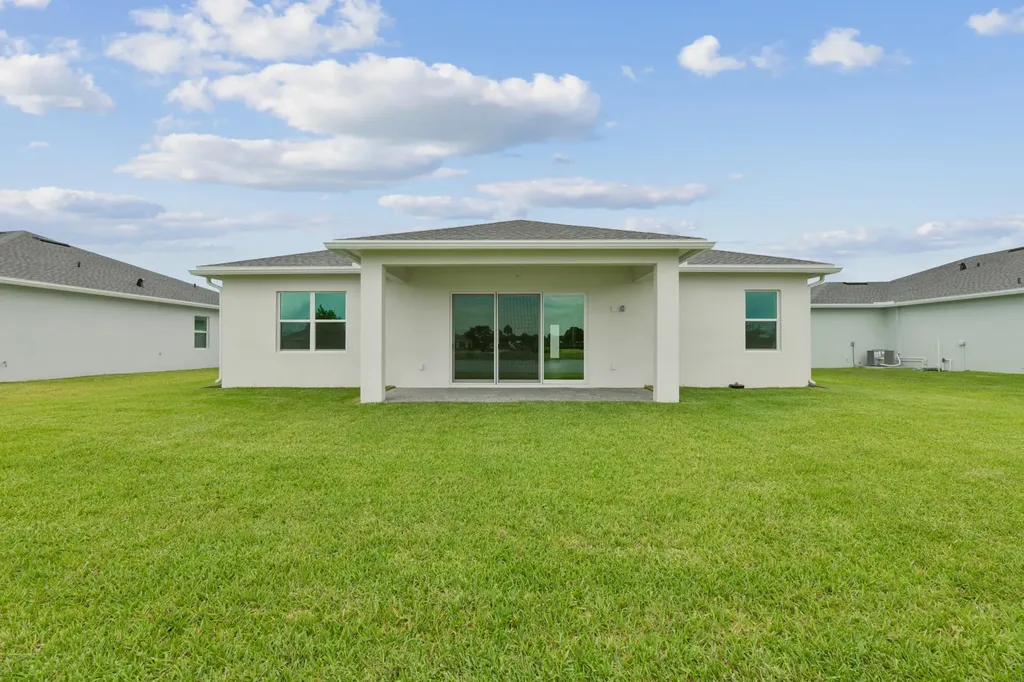 2850 68th Street Vero Beach FL 32967