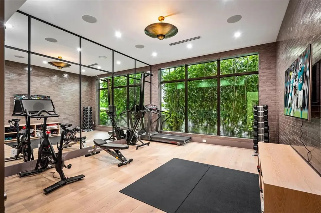 70 Isla Bahia Drive Fort Lauderdale FL 33316