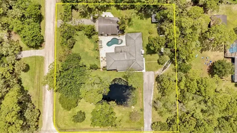 8352 N 154th Court Road N Palm Beach Gardens FL 33418