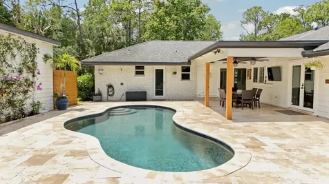 8352 N 154th Court Road N Palm Beach Gardens FL 33418