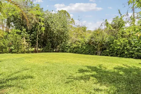 8352 N 154th Court Road N Palm Beach Gardens FL 33418