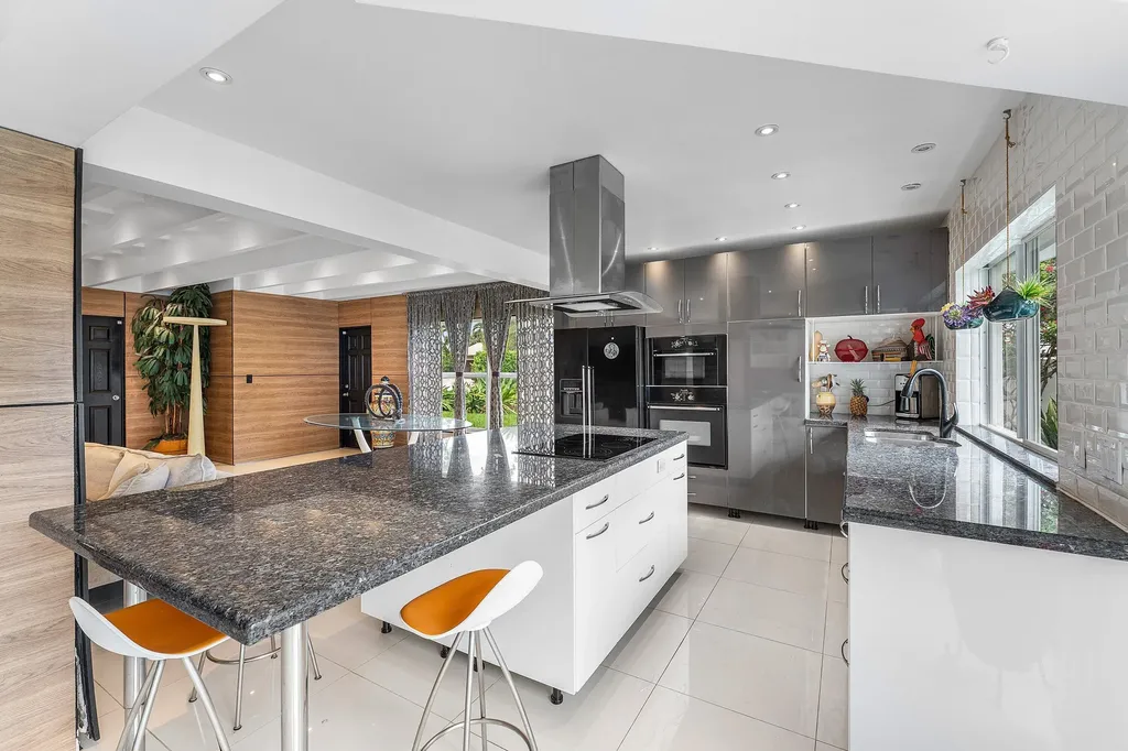 5660 Nassau Drive Boca Raton FL 33487