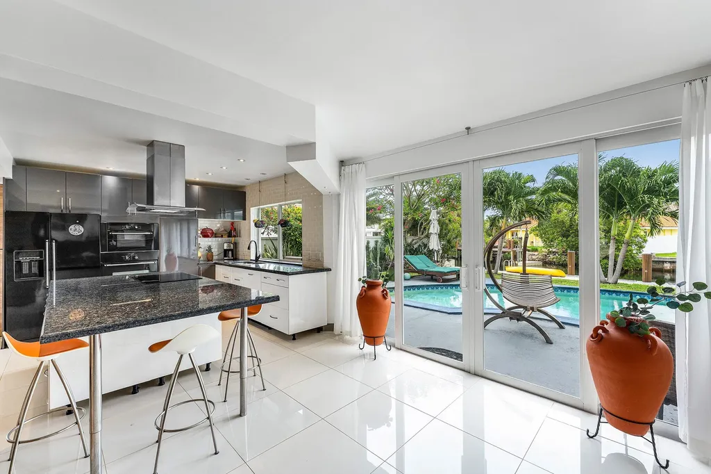 5660 Nassau Drive Boca Raton FL 33487