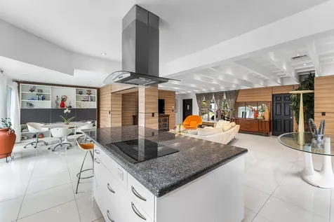 5660 Nassau Drive Boca Raton FL 33487