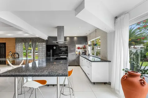 5660 Nassau Drive Boca Raton FL 33487