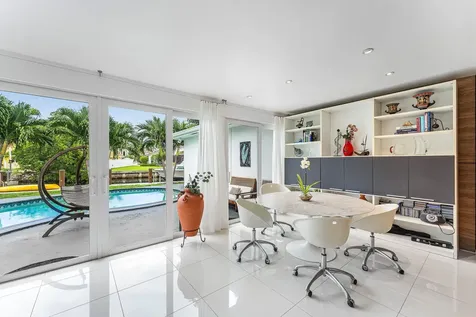 5660 Nassau Drive Boca Raton FL 33487