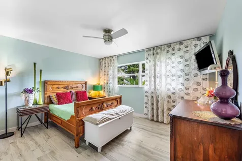 5660 Nassau Drive Boca Raton FL 33487