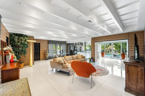 5660 Nassau Drive Boca Raton FL 33487