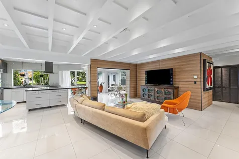 5660 Nassau Drive Boca Raton FL 33487