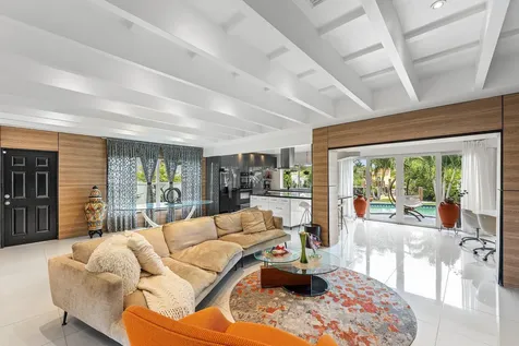 5660 Nassau Drive Boca Raton FL 33487