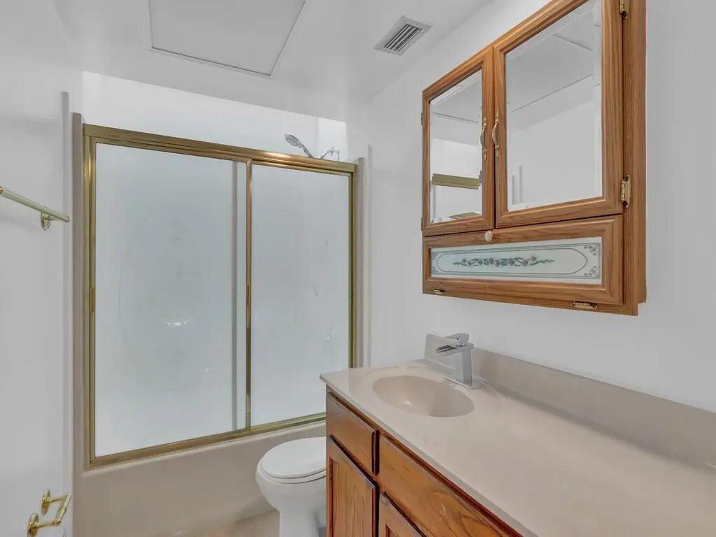725 SW 4th Avenue Avenue SW Vero Beach FL 32962