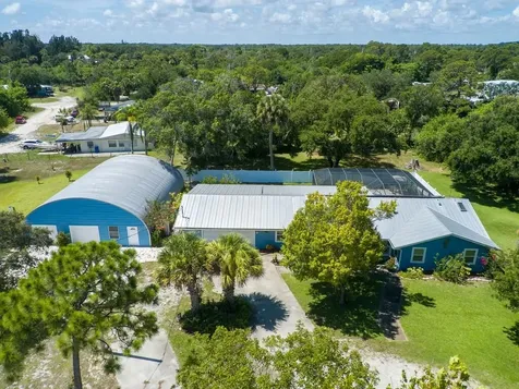 725 SW 4th Avenue Avenue SW Vero Beach FL 32962