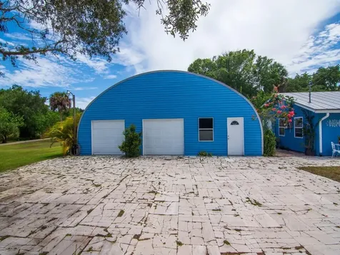 725 SW 4th Avenue Avenue SW Vero Beach FL 32962