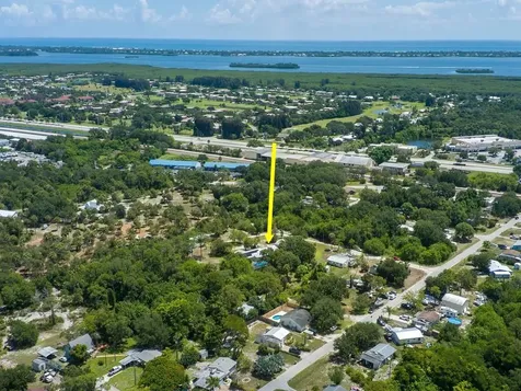 725 SW 4th Avenue Avenue SW Vero Beach FL 32962
