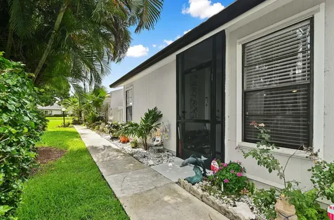 4383 Willow Pond Circle West Palm Beach FL 33417