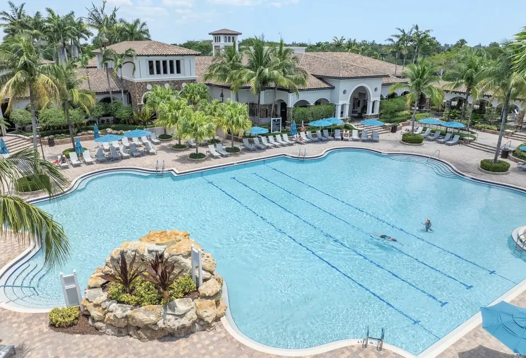11990 NW 83rd Place Parkland FL 33076