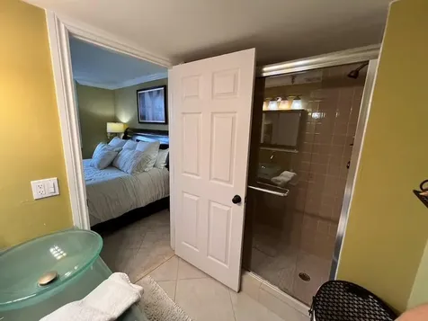 4550 NW 18th Avenue Deerfield Beach FL 33064
