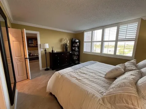 4550 NW 18th Avenue Deerfield Beach FL 33064