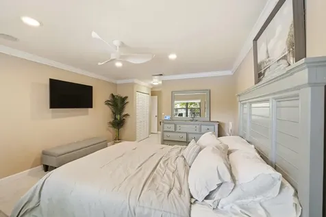 21757 Arriba Real Boca Raton FL 33433
