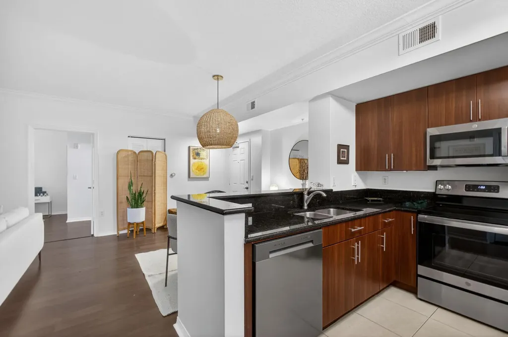 4903 Midtown Lane Palm Beach Gardens FL 33418