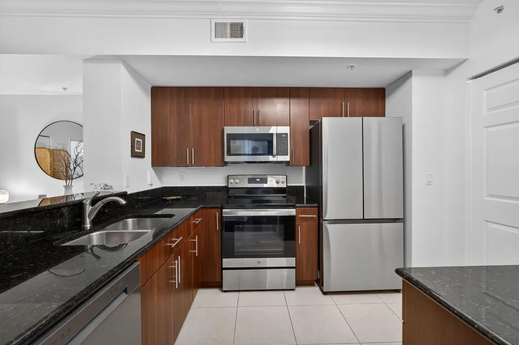 4903 Midtown Lane Palm Beach Gardens FL 33418