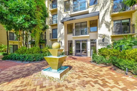 4903 Midtown Lane Palm Beach Gardens FL 33418