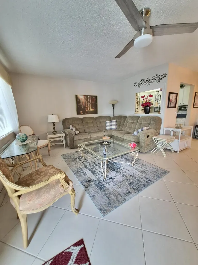 53 Northampton C West Palm Beach FL 33417
