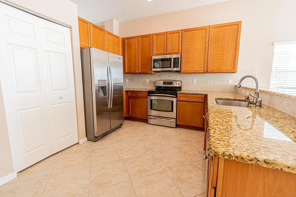 11500 SW Glengarry Court Port St Lucie FL 34987