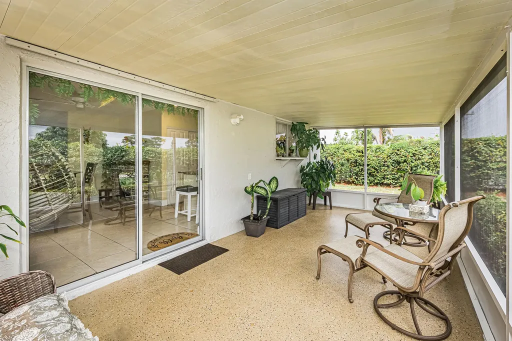 447 Foresta Terrace West Palm Beach FL 33415